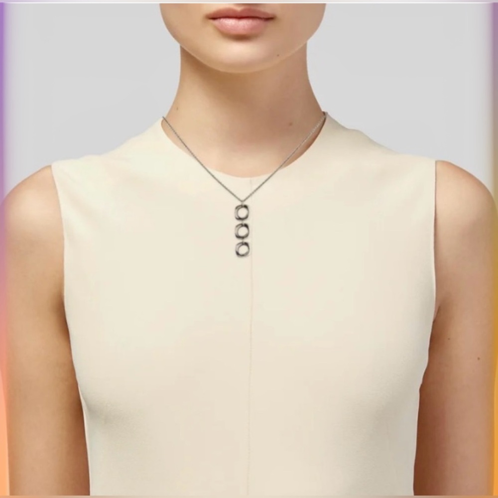 Tiffany & Co Elsa Peretti Sterling Silver Triple Cushion Square Pendant Necklace - Picture 3 of 5